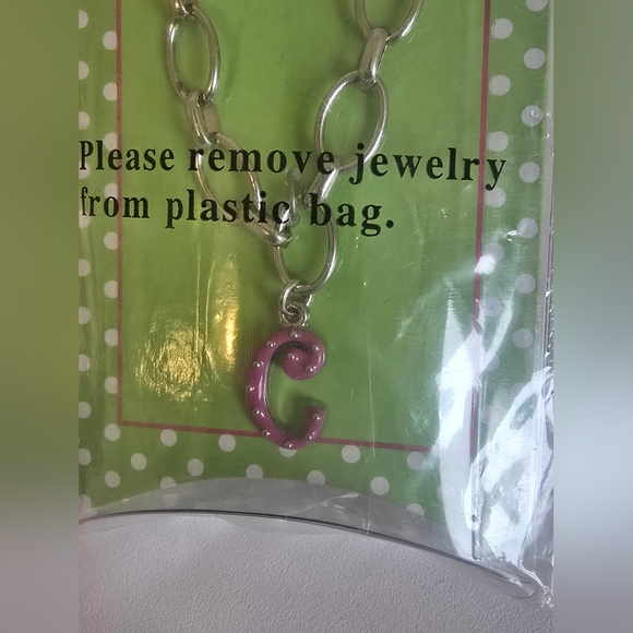 ⭐️ C, Silver Toned Oval Link Toggle Clasp Bracelet, Letter "C" Charm, Bracelet - Picture 2 of 10